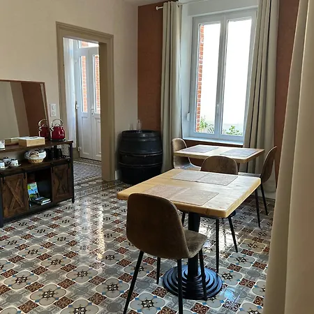 Penzion Au Charme De Rilly-la-Montagne